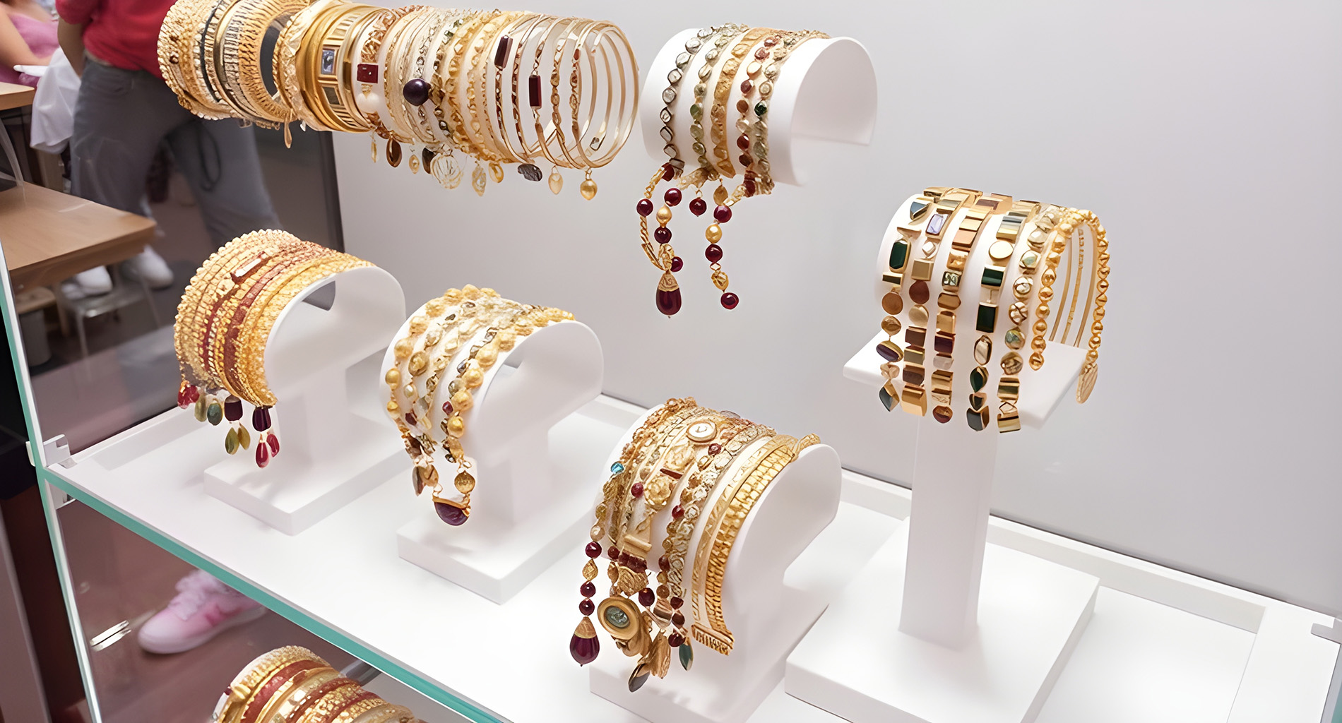 Bracelet Displays (6)