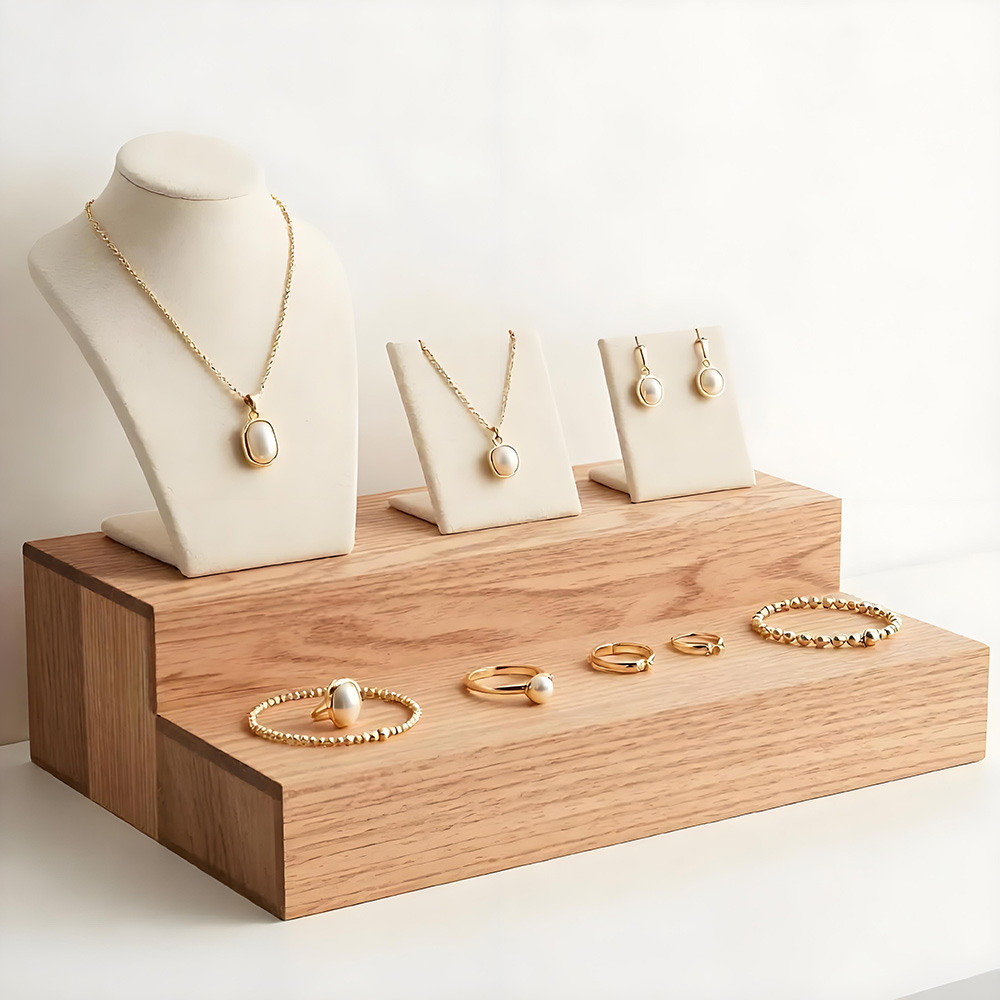 Jewelry Display (2)